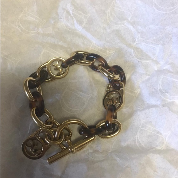 Bracelet - Picture 2 of 2